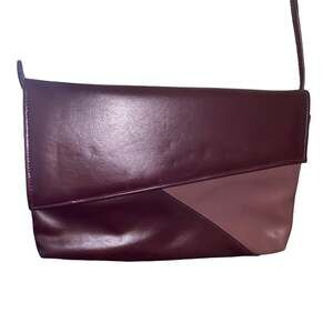 Vintage Asymmetrical snap button closure leather shoulder purse burgundy pink